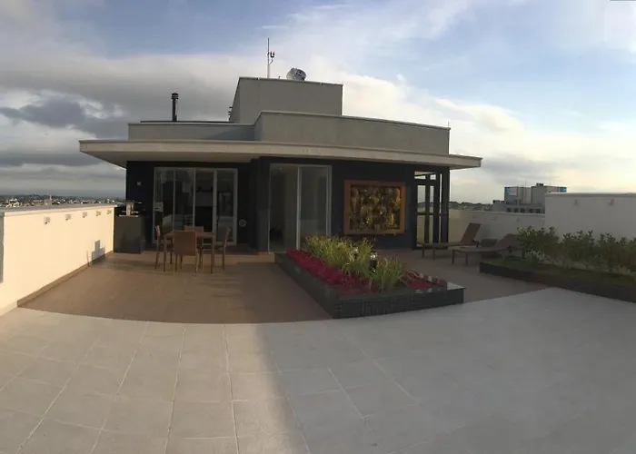 609 - Lindo Apartamento 1 quarto 1 vaga no Rebouças